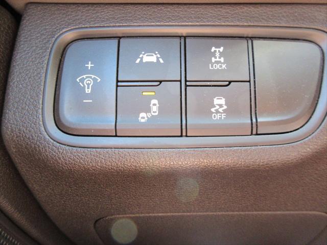 used 2019 Hyundai Santa Fe car, priced at $12,290