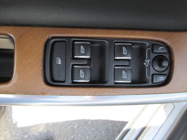 used 2016 Volvo S60 Inscription car, priced at $10,990