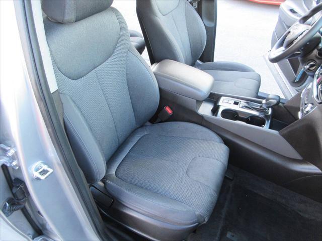 used 2020 Hyundai Santa Fe car, priced at $11,990