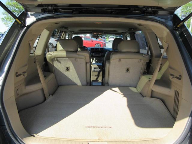 used 2008 Toyota Highlander car, priced at $8,990