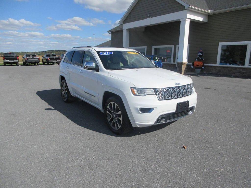 used 2017 Jeep Grand Cherokee car, priced at $14,690
