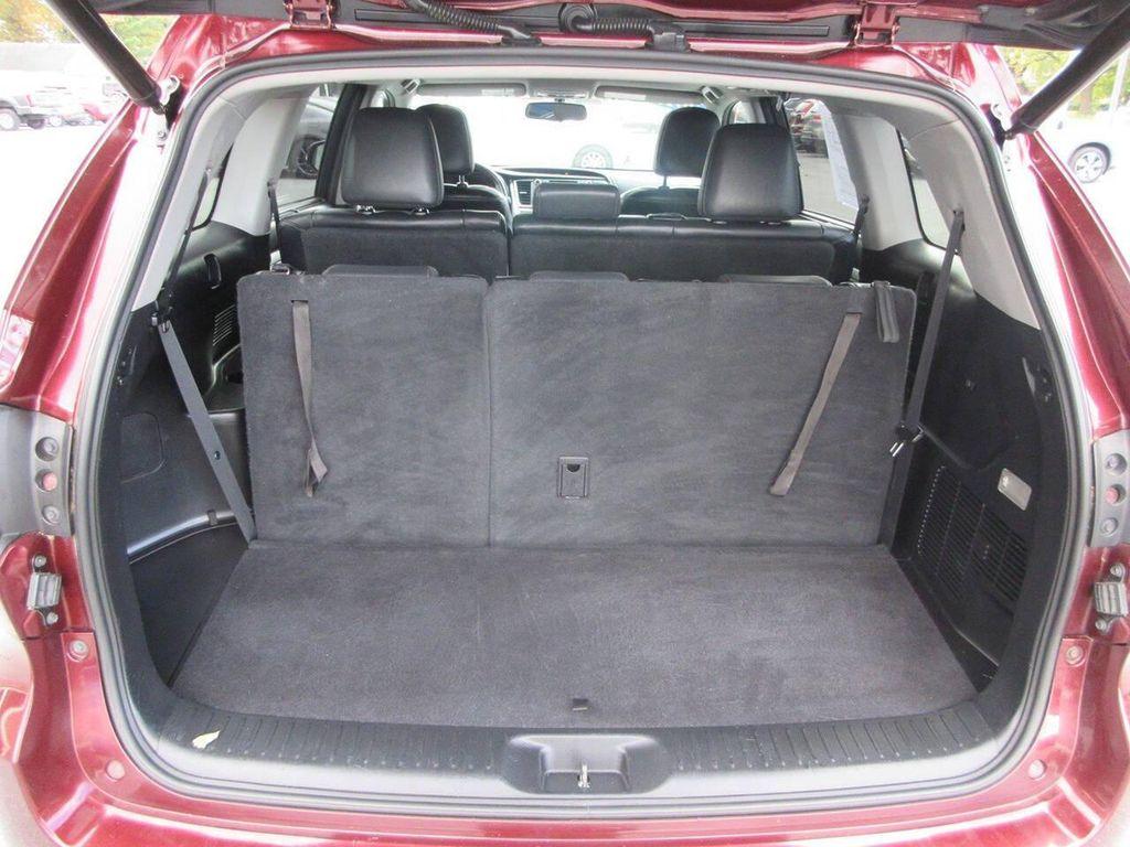 used 2015 Toyota Highlander car, priced at $15,490