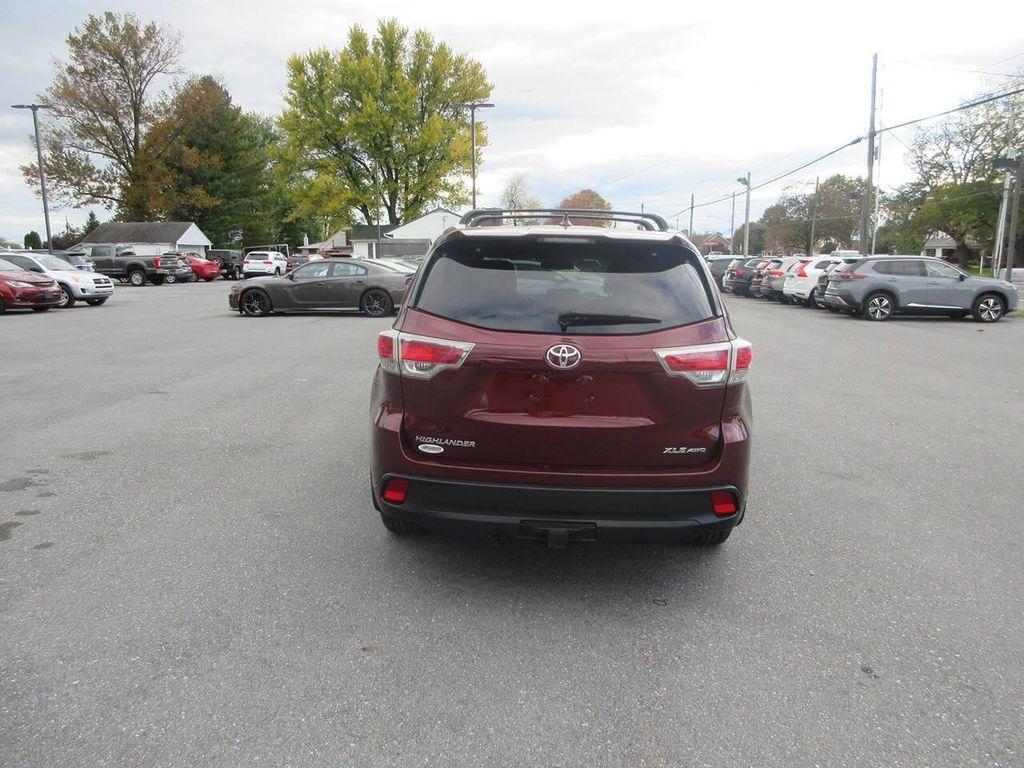 used 2015 Toyota Highlander car, priced at $15,490