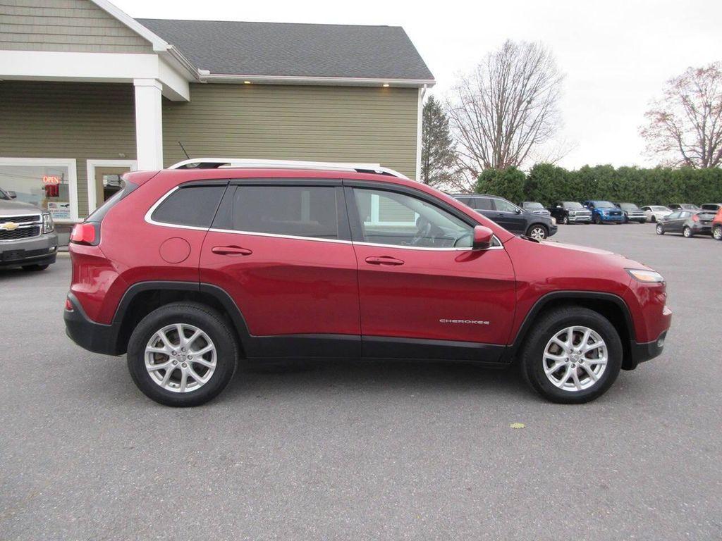 used 2015 Jeep Cherokee car, priced at $8,190