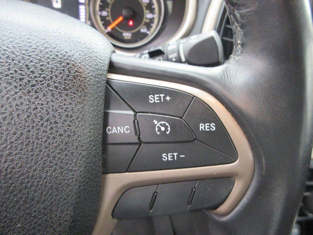 used 2015 Jeep Cherokee car, priced at $8,190