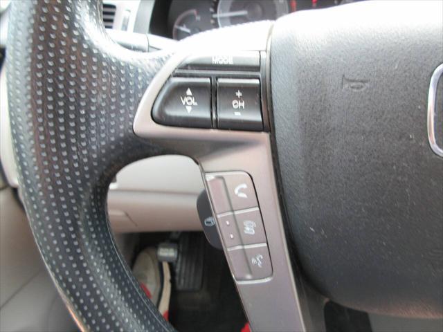 used 2016 Honda Odyssey car, priced at $13,990