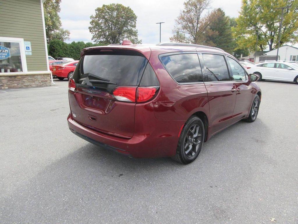 used 2018 Chrysler Pacifica car, priced at $13,850