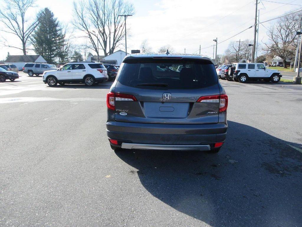 used 2021 Honda Pilot car, priced at $26,990