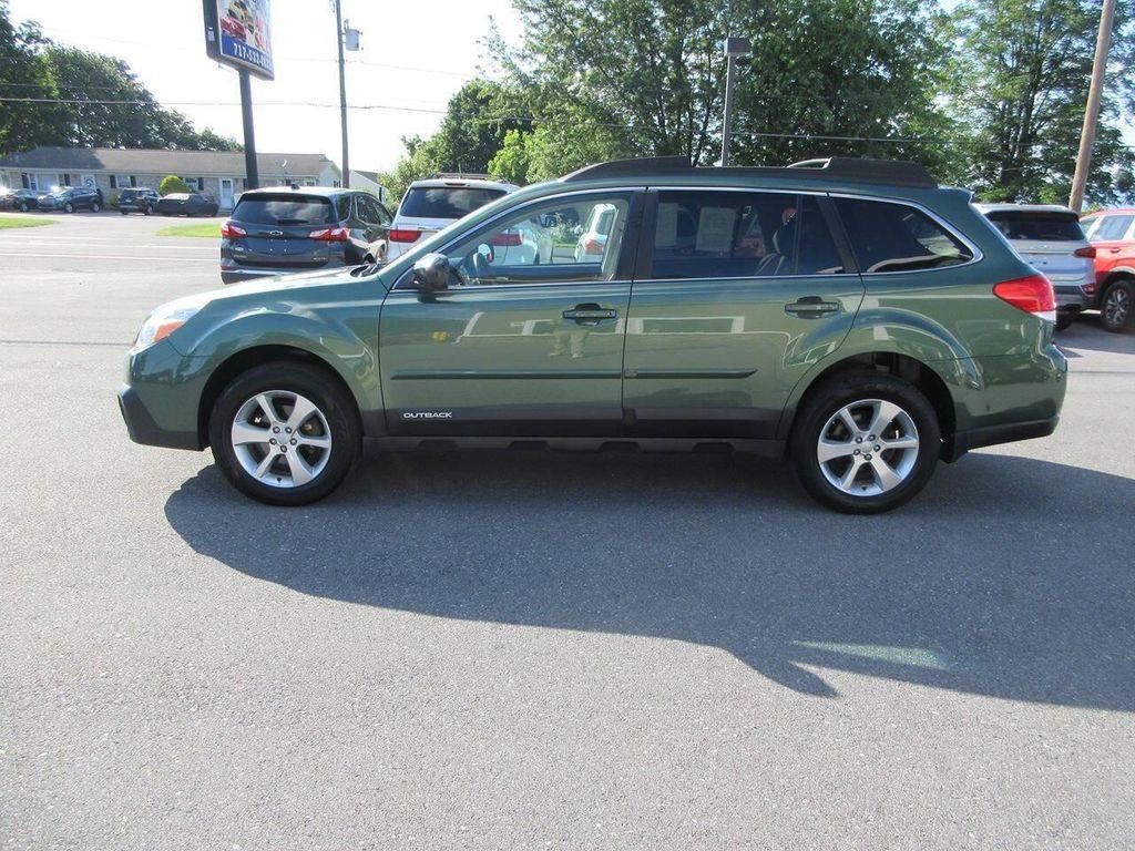 used 2013 Subaru Outback car, priced at $9,990