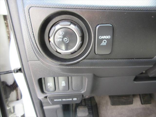 used 2013 Honda Ridgeline car, priced at $14,990
