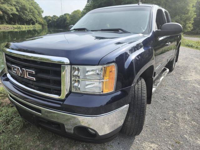 used 2009 GMC Sierra 1500 car, priced at $13,995