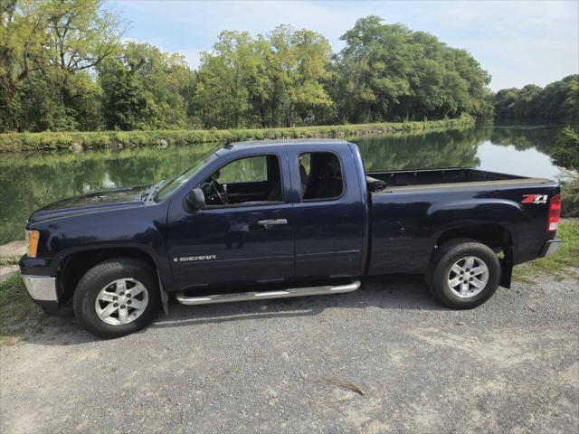 used 2009 GMC Sierra 1500 car, priced at $13,995