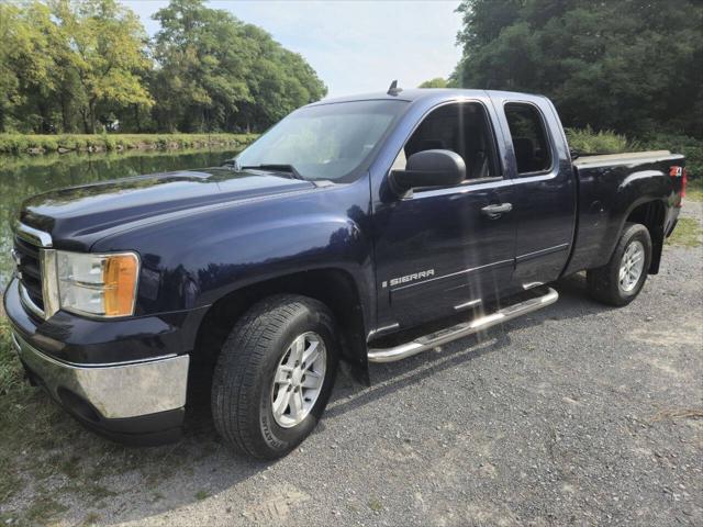 used 2009 GMC Sierra 1500 car, priced at $13,995