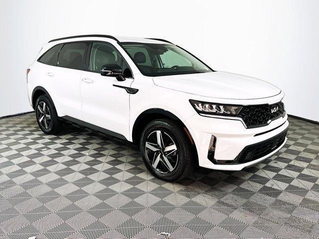 used 2022 Kia Sorento car, priced at $24,577