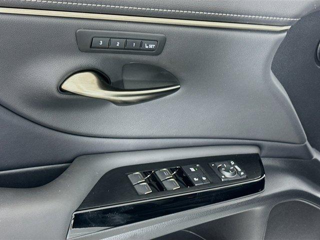 used 2022 Lexus ES 350 car, priced at $36,500