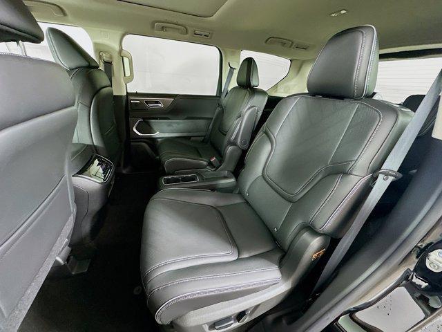 new 2025 INFINITI QX80 car, priced at $88,100