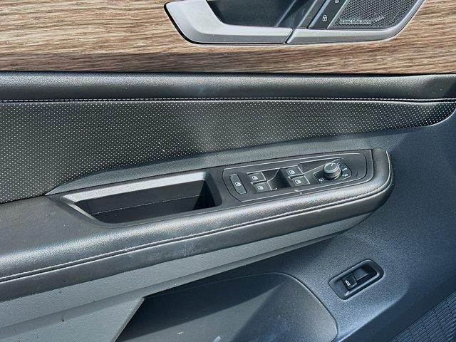 used 2024 Volkswagen Atlas car, priced at $38,465