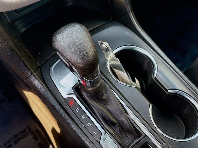 used 2022 Chevrolet Equinox car, priced at $15,689