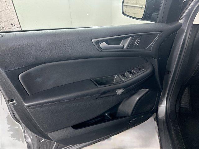 used 2022 Ford Edge car, priced at $18,306
