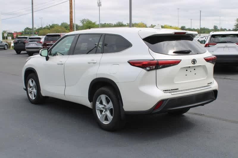 used 2021 Toyota Highlander car, priced at $26,979