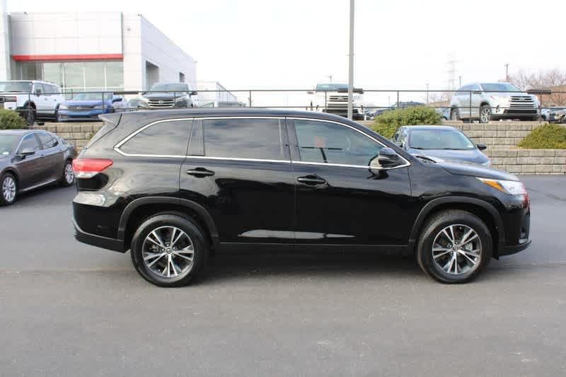 used 2019 Toyota Highlander car, priced at $25,960