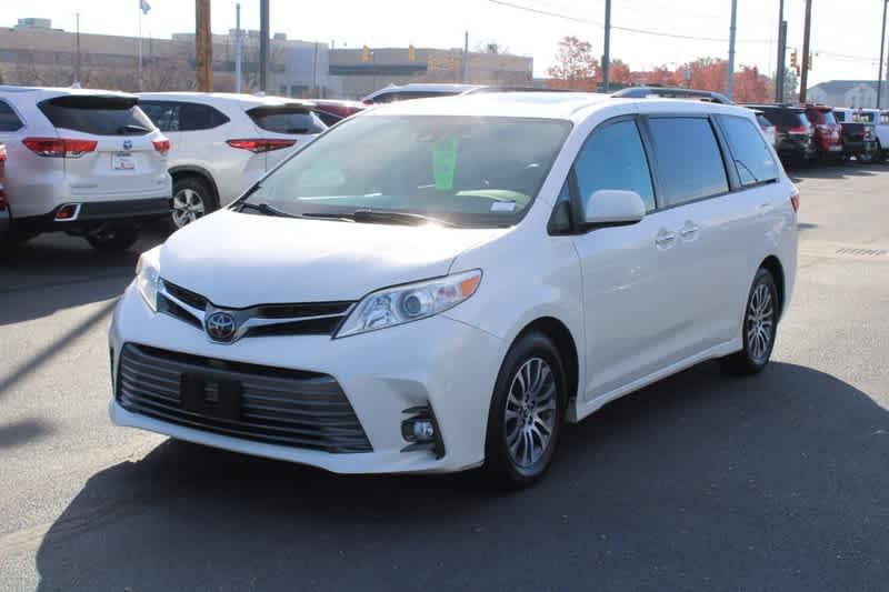 used 2018 Toyota Sienna car, priced at $24,460