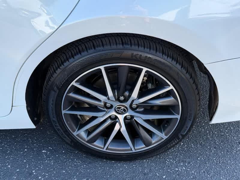 used 2021 Toyota Camry Hybrid car, priced at $21,960