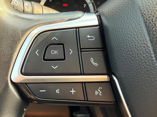 used 2020 Toyota Highlander car, priced at $31,960