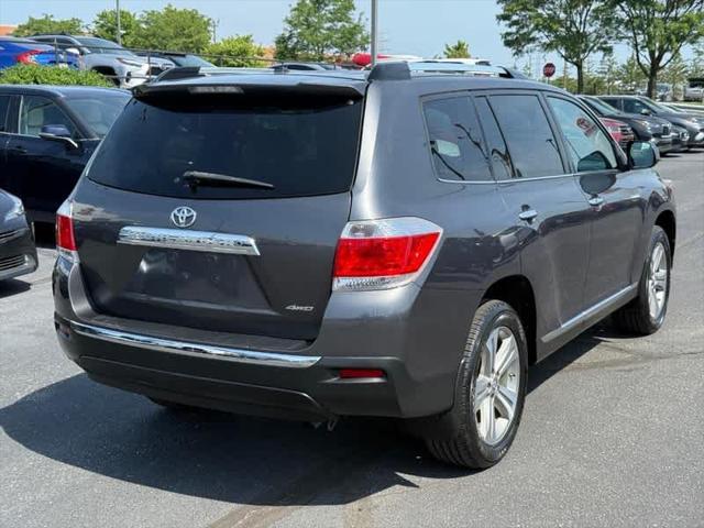 used 2013 Toyota Highlander car, priced at $16,590