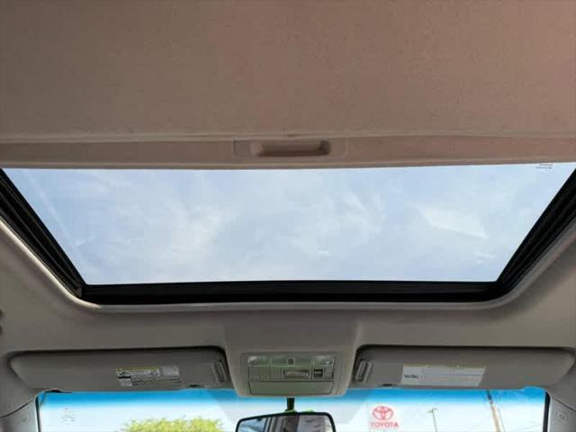 used 2013 Toyota Highlander car, priced at $16,590