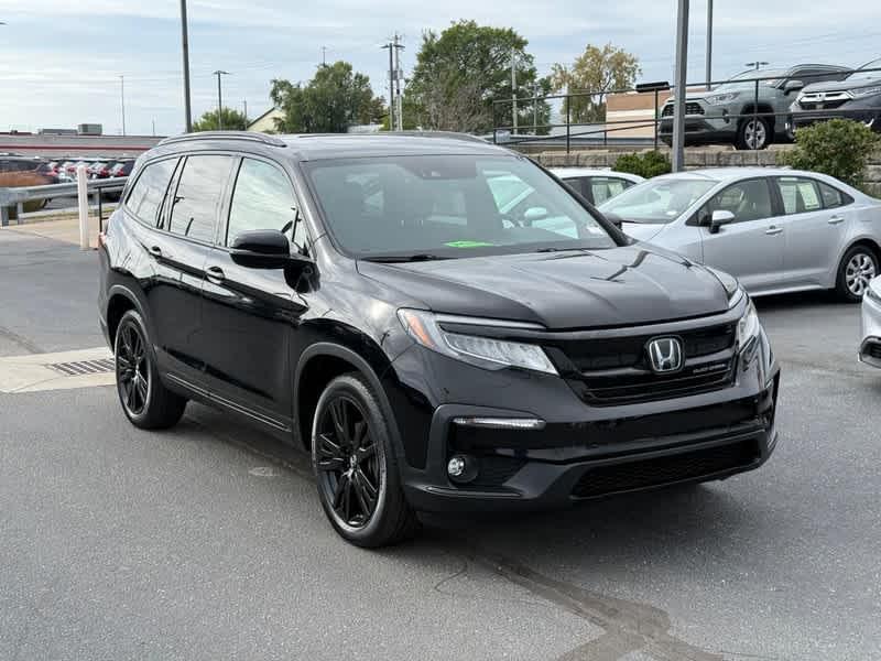 used 2022 Honda Pilot car, priced at $36,960