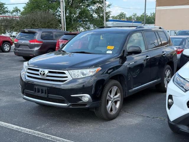 used 2013 Toyota Highlander car, priced at $9,960
