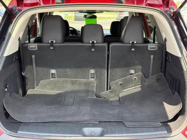 used 2022 Nissan Pathfinder car, priced at $25,660