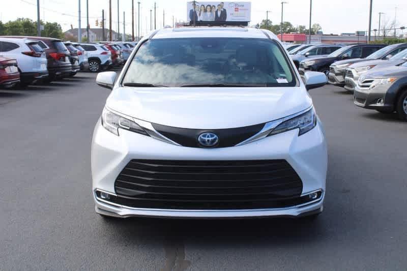 used 2023 Toyota Sienna car, priced at $41,990