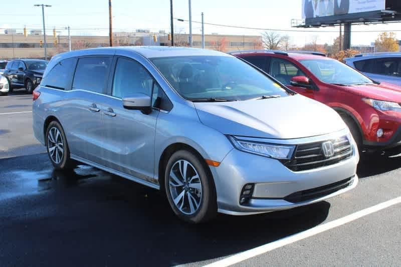 used 2023 Honda Odyssey car, priced at $38,460