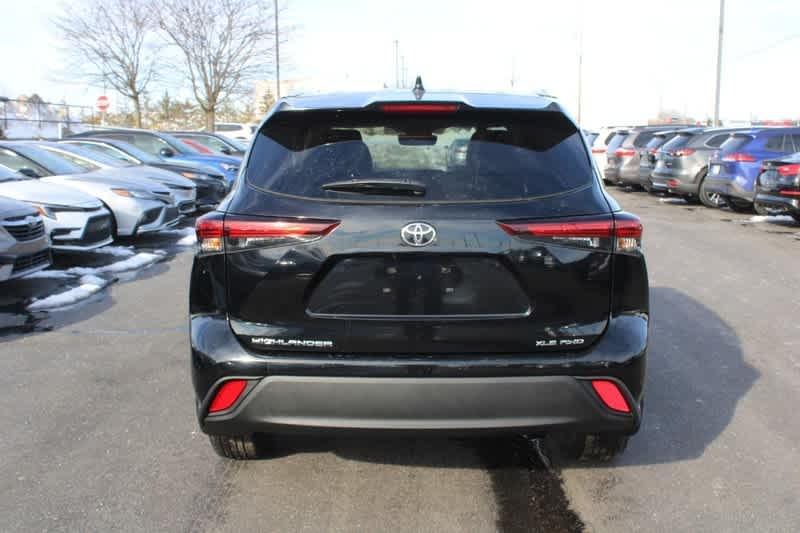 used 2024 Toyota Highlander car, priced at $43,960