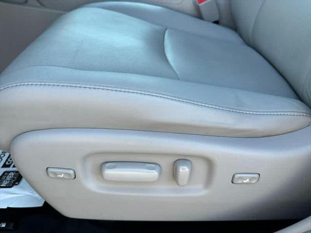 used 2011 Toyota Highlander car, priced at $11,960
