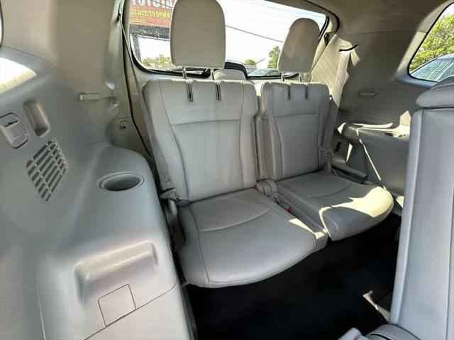 used 2011 Toyota Highlander car, priced at $11,960