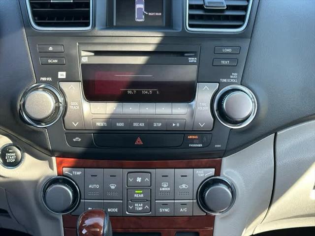used 2011 Toyota Highlander car, priced at $11,960
