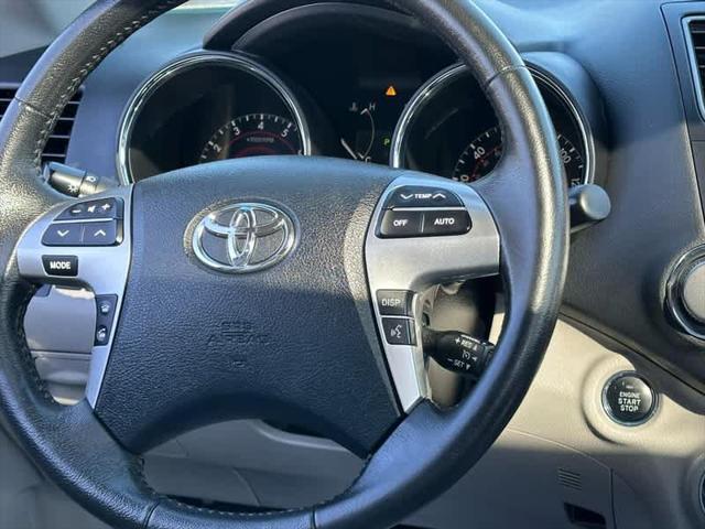 used 2011 Toyota Highlander car, priced at $11,960