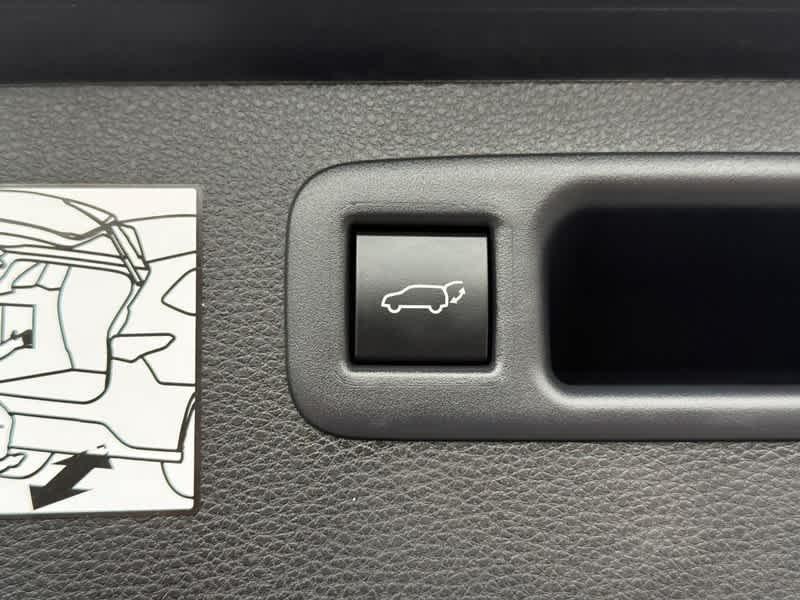 used 2024 Toyota Highlander car, priced at $43,960