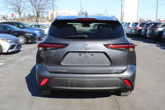 used 2024 Toyota Highlander car, priced at $41,960