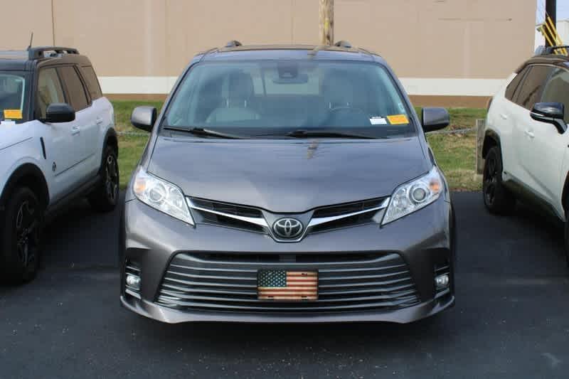 used 2018 Toyota Sienna car, priced at $22,960