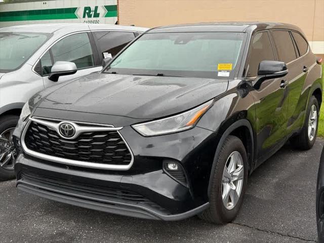 used 2021 Toyota Highlander car, priced at $25,460