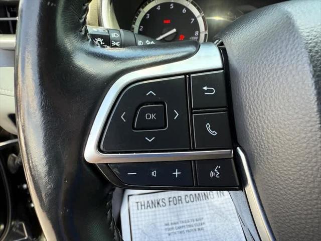 used 2021 Toyota Highlander car, priced at $28,460