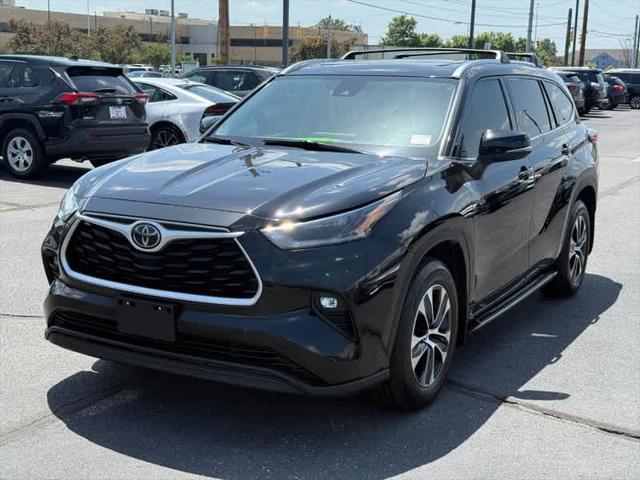 used 2021 Toyota Highlander car, priced at $28,460