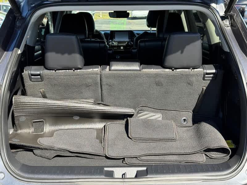 used 2021 Toyota Highlander car, priced at $30,960