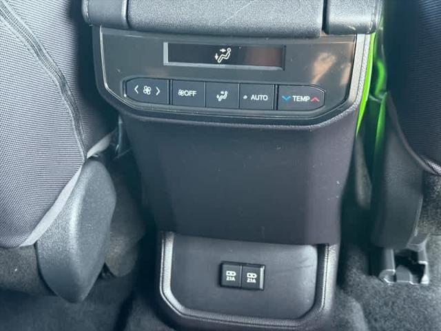 used 2021 Toyota Highlander Hybrid car, priced at $29,960
