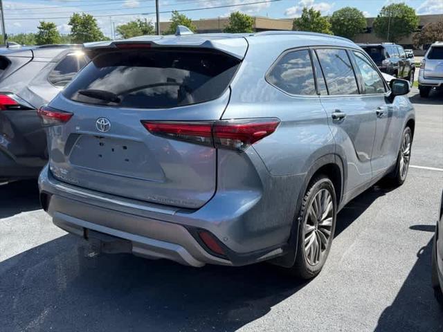 used 2021 Toyota Highlander car, priced at $35,960