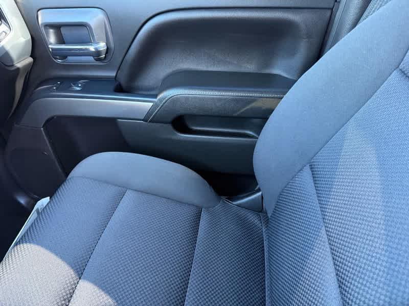 used 2018 Chevrolet Silverado 1500 car, priced at $20,960